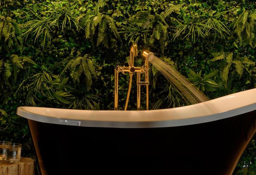 غرفة ديلوكس مطلّة علي البحر, Afroditi Venus Beach Resort