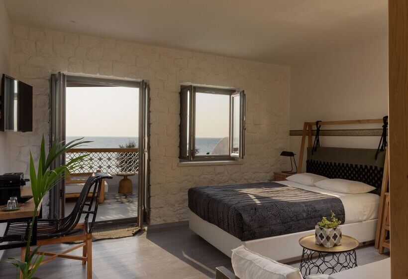 غرفة ديلوكس مطلّة علي البحر, Afroditi Venus Beach Resort