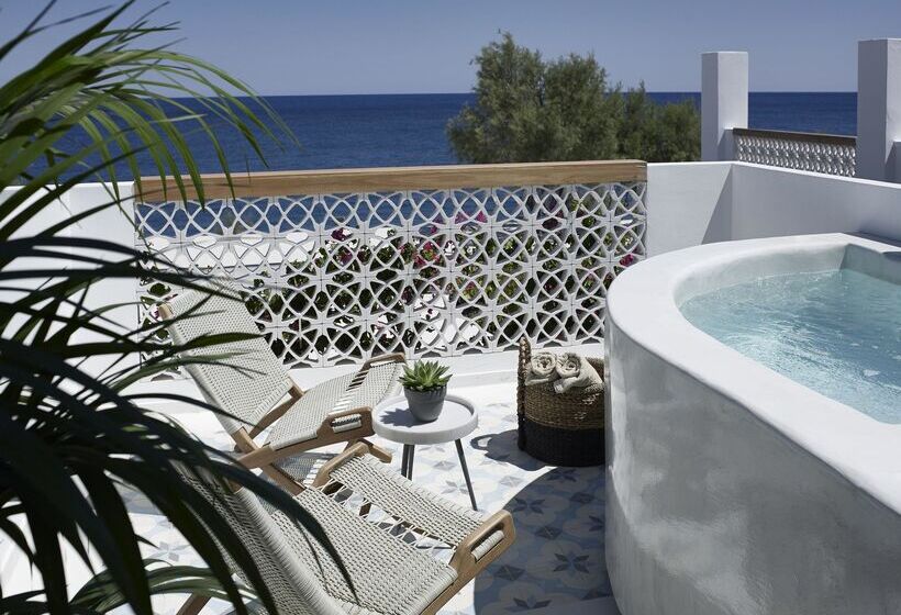 غرفة ديلوكس مطلّة علي البحر, Afroditi Venus Beach Resort