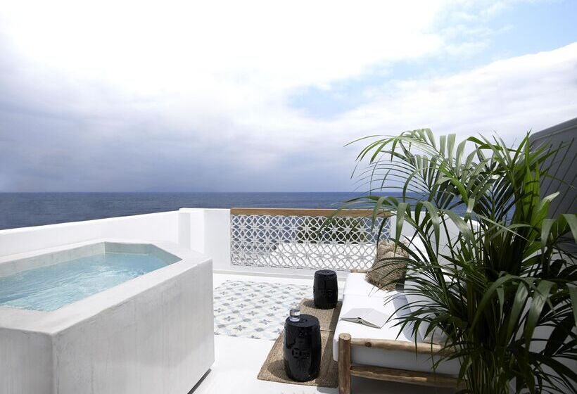 غرفة ديلوكس مطلّة علي البحر, Afroditi Venus Beach Resort