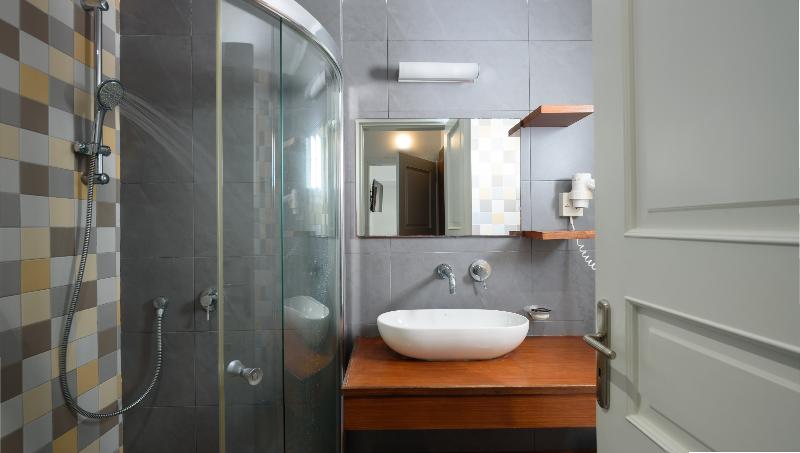 جناح, Afroditi Venus Beach Resort