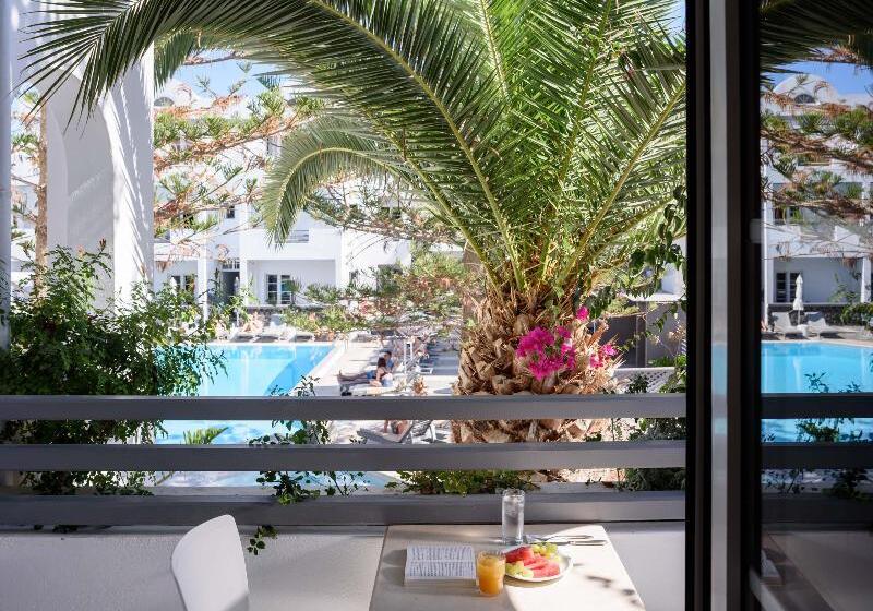 جناح, Afroditi Venus Beach Resort