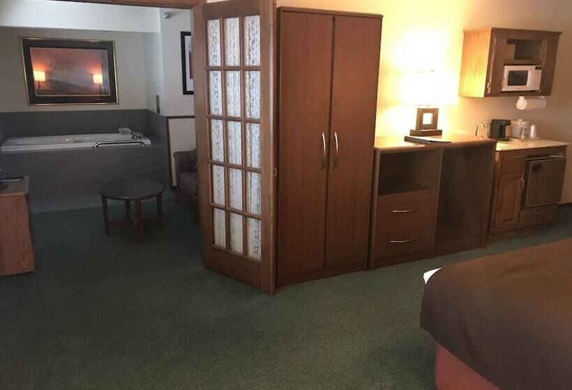 Люкс Повышенной Комфортности, Northwoods Inn & Suites Blackduck
