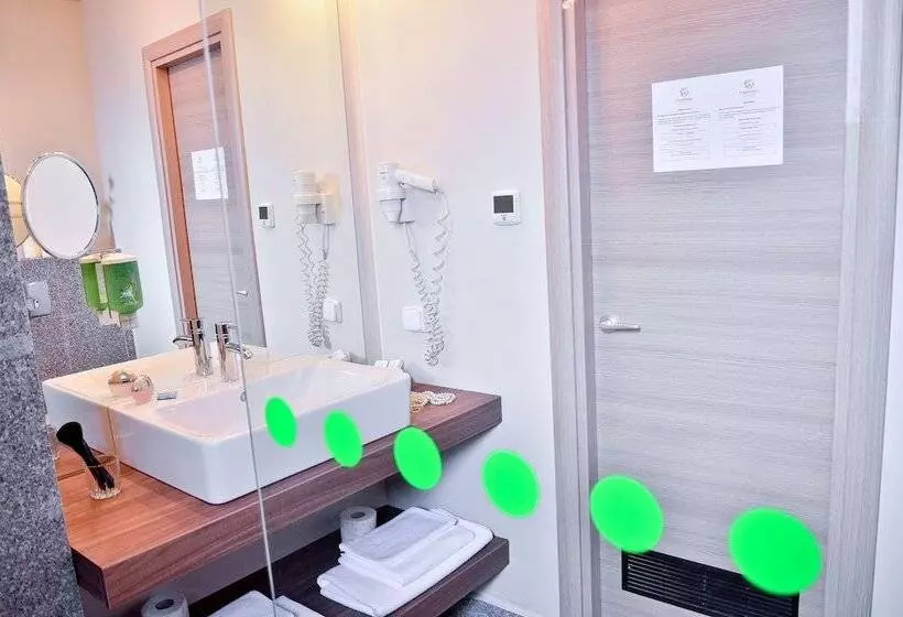 اتاق استاندارد, Capitolina City Chic