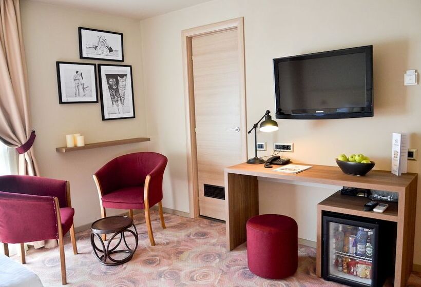 Номер Стандарт, Capitolina City Chic