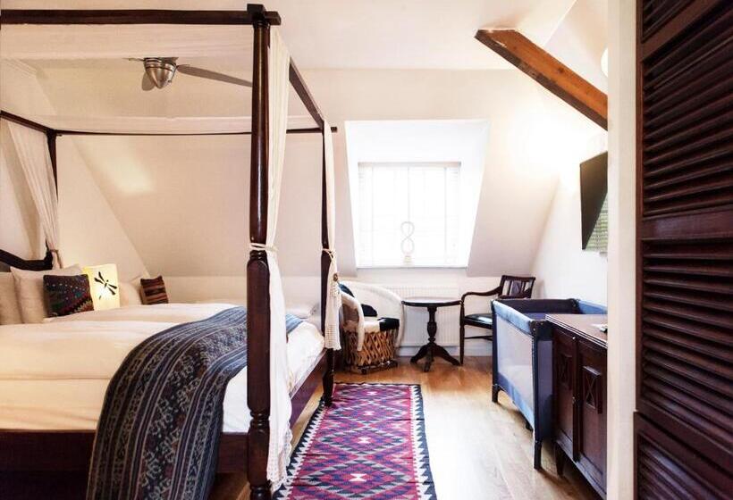 스탠다드 트리플 룸, Carlton 66 Guldsmeden