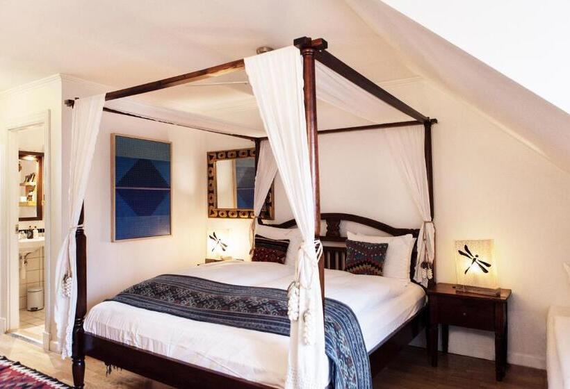 스탠다드 트리플 룸, Carlton 66 Guldsmeden