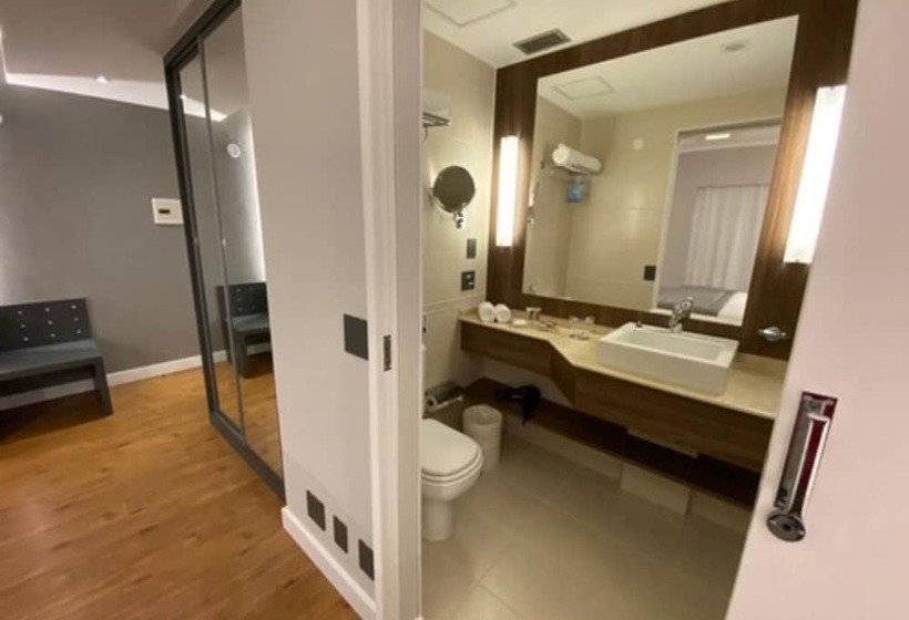 اتاق سوپریور, Clarion Faria Lima