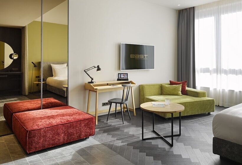 标准工作室, East Hotel Hamburg