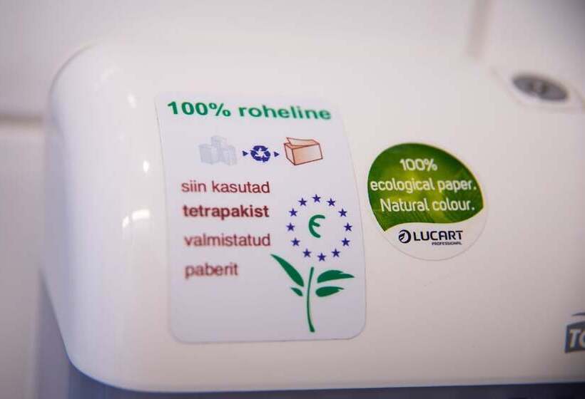 اتاق استاندارد سه نفره, Economy