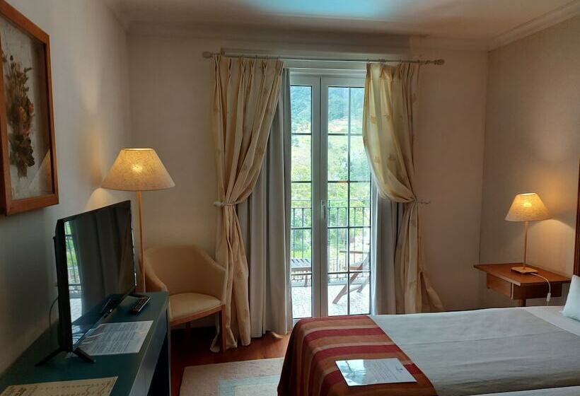 带海景的标准房, Estalagem Do Vale