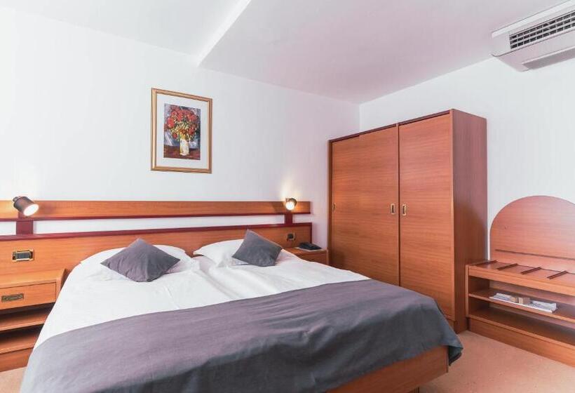 Quarto Estandar, Horizont