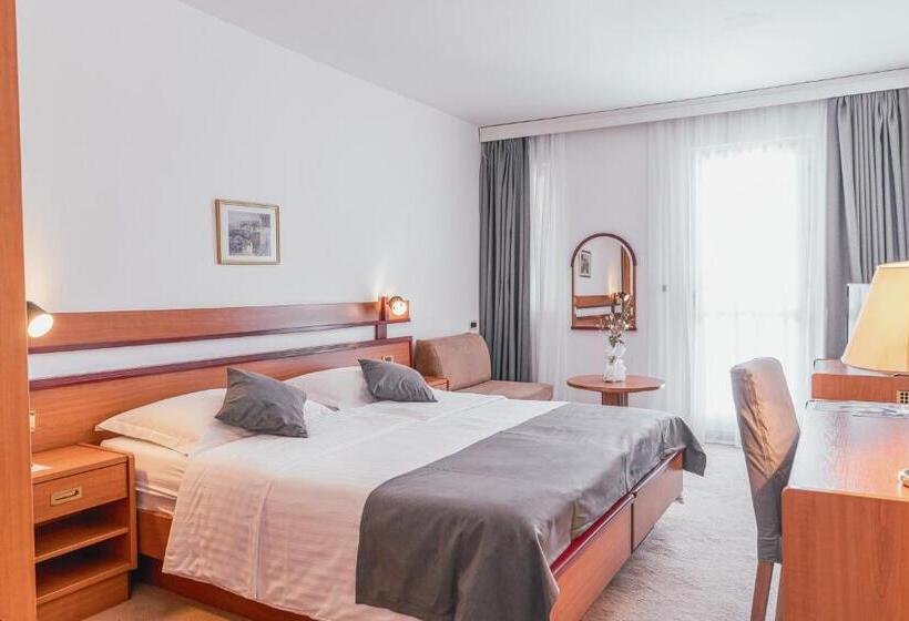 Quarto Superior, Horizont