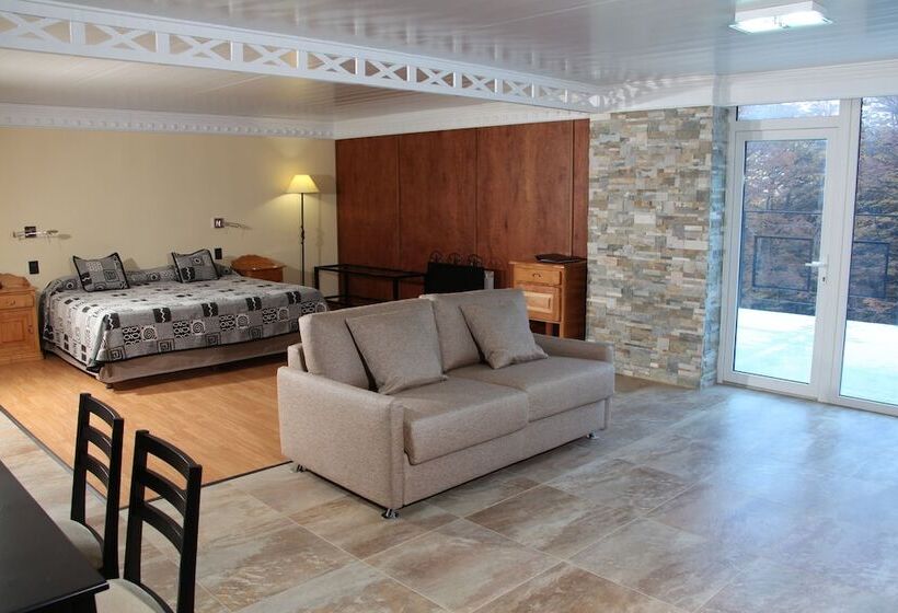 דירת חדר סופריור, Los Yamanas