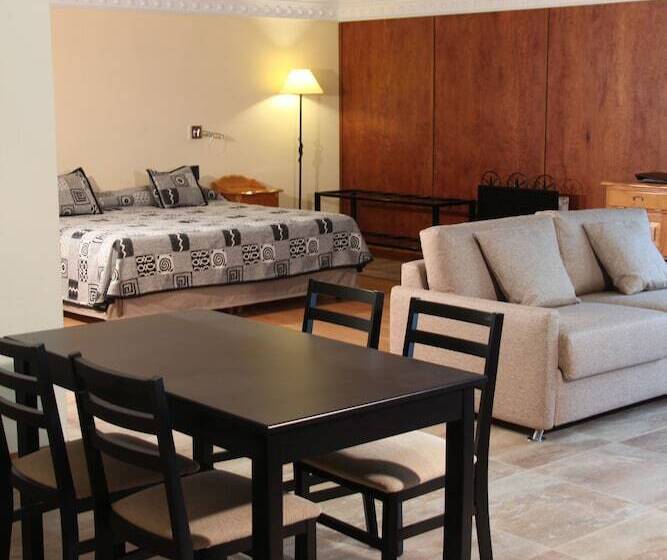 דירת חדר סופריור, Los Yamanas