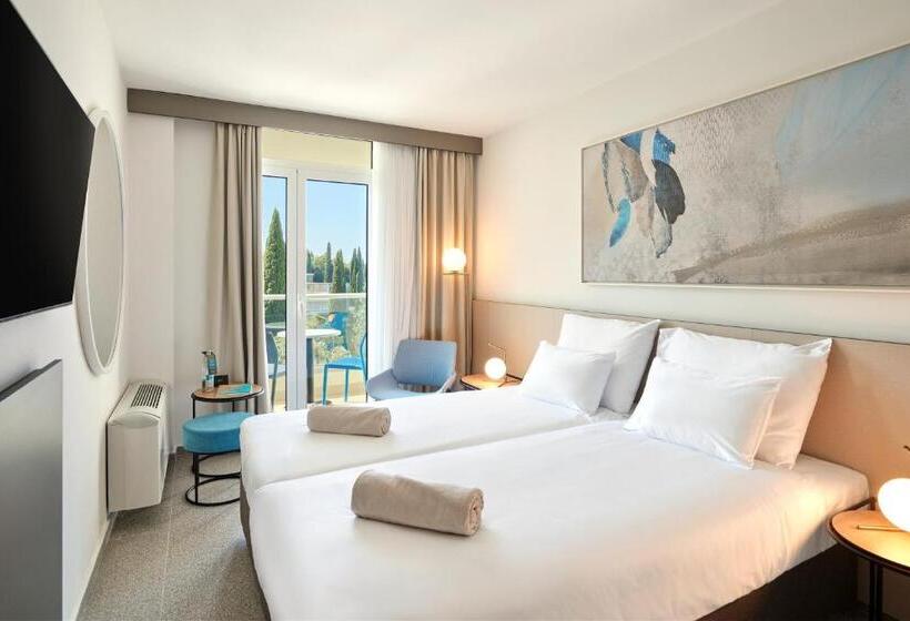 חדר סופריור צדדי נוף לים, Maistra Select Astarea