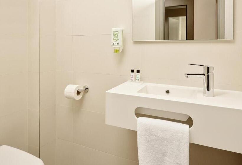 סוויטה נוף לים, Maistra Select Astarea