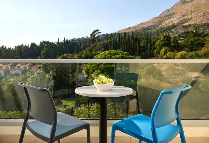 חדר סטנדרט יחיד עם מרפסת, Maistra Select Astarea