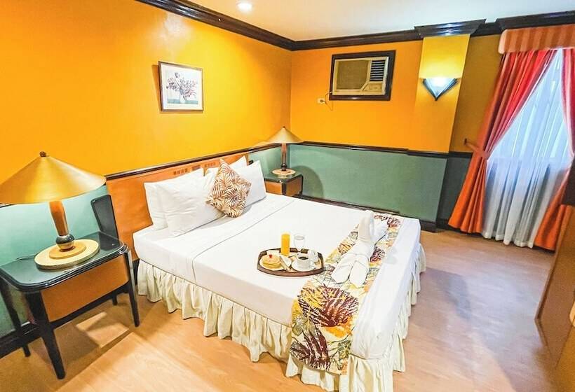 اتاق سوپریور, Miramar