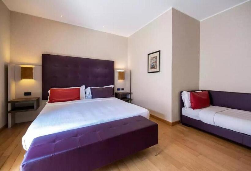 Номер Стандарт Трехместный, Rome Airport Hotel Fiumicino