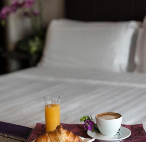 Номер Стандарт, Rome Airport Hotel Fiumicino