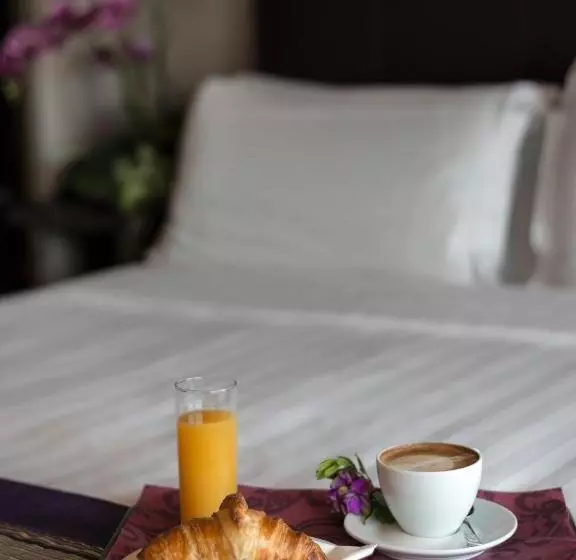 اتاق استاندارد, Rome Airport Hotel Fiumicino