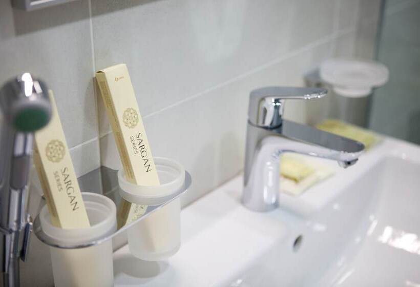 デラックスルーム, Russkaya Derevnya