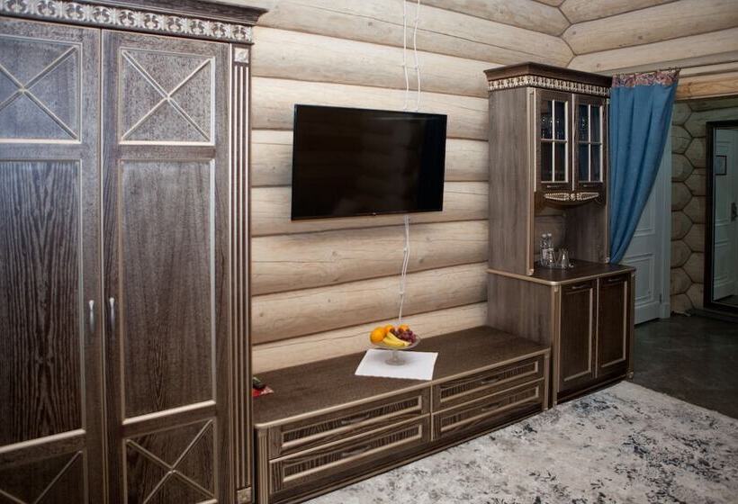 デラックススタジオ, Russkaya Derevnya