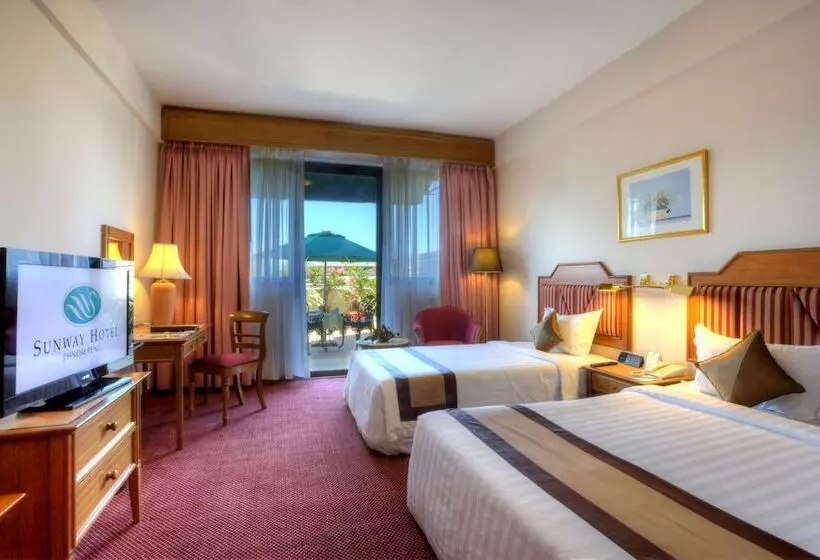 バルコニー付きデラックスルーム, Sunway Hotel Phnom Penh