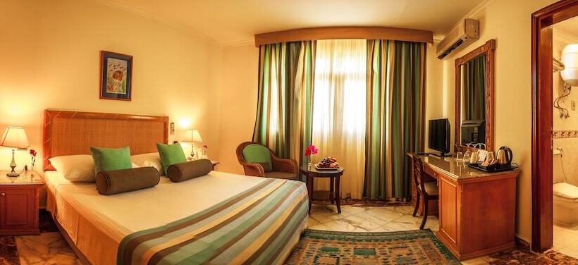 スーペリアールーム, Pickalbatros Golf Beach Resort