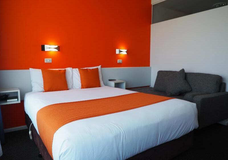 スーペリアールーム, Waterfront Lodge Motel