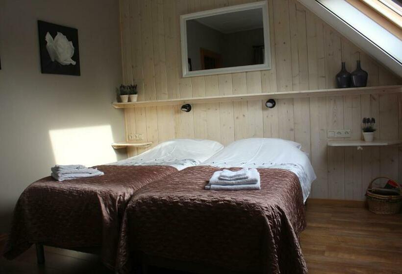 غرفة قياسية حمام مشترك, Hof Van Lutten