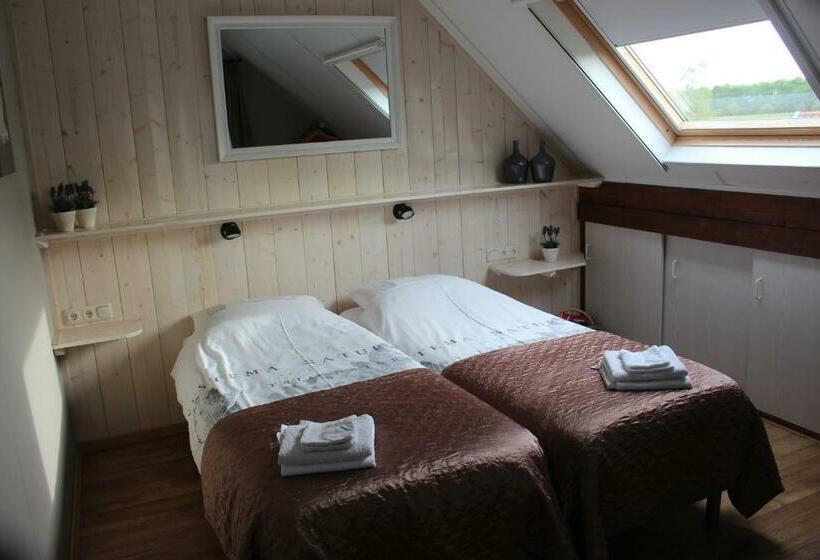 غرفة قياسية حمام مشترك, Hof Van Lutten