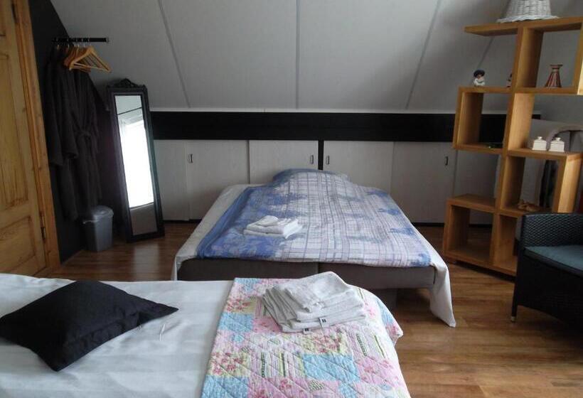 غرفة عائلية حمام مشترك, Hof Van Lutten