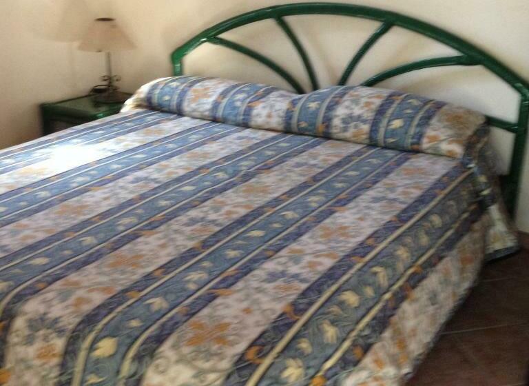 חדר סטנדרט לשלושה, Agriturismo La Carletta