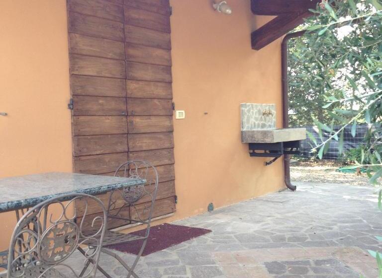 חדר סטנדרט לשלושה, Agriturismo La Carletta