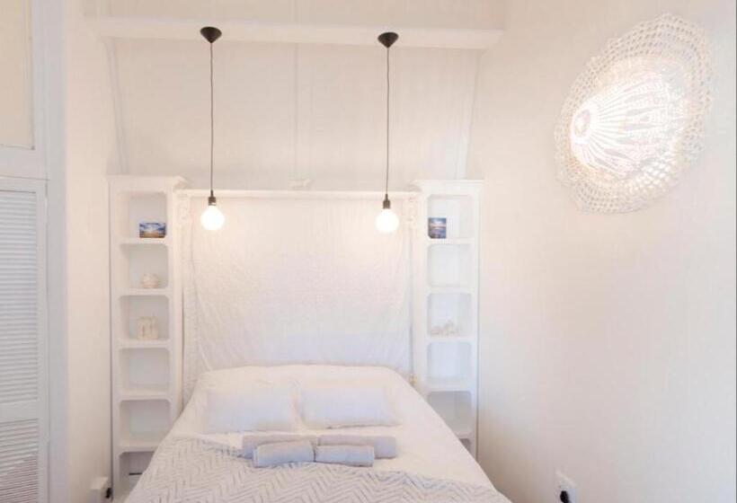 منزل غرفة نوم واحدة, Beach Cottage Kleinzee