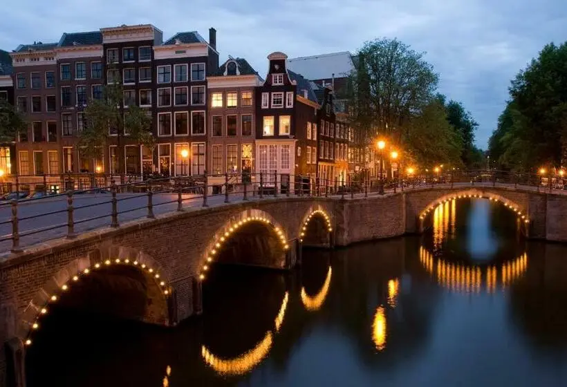 デラックスルーム, De Keizerskroon Amsterdam Schiphol Halfweg
