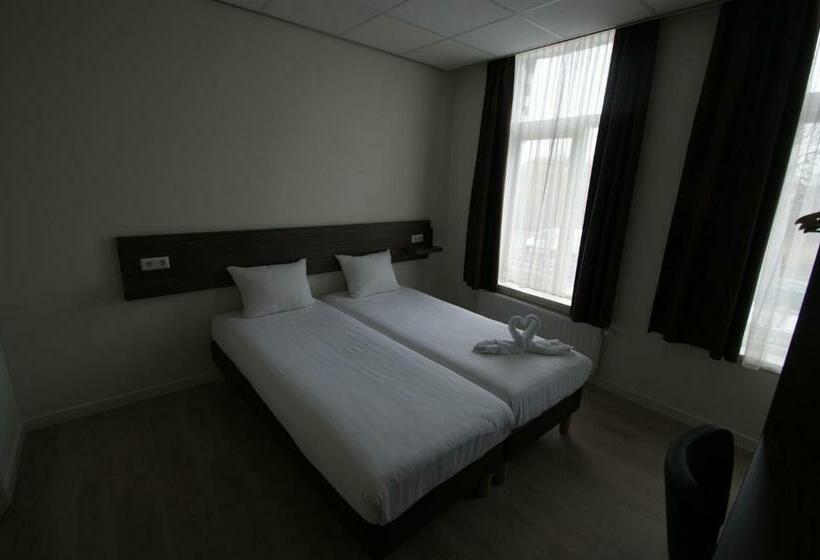 컴포트 룸, De Keizerskroon Amsterdam Schiphol Halfweg