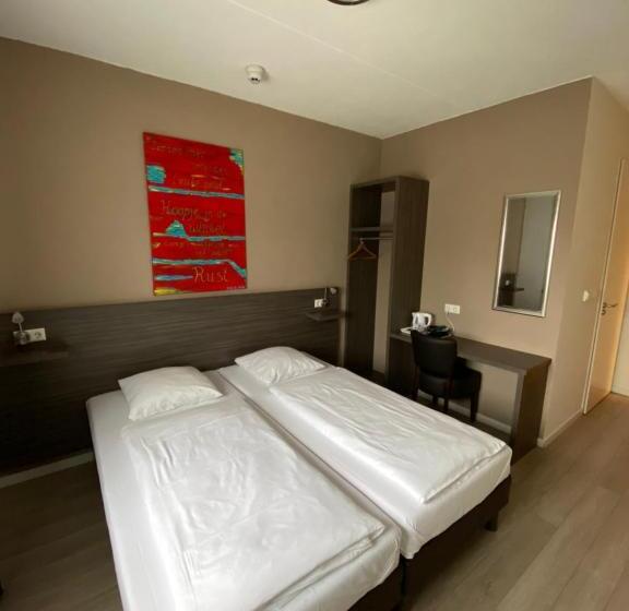 디럭스 룸, De Keizerskroon Amsterdam Schiphol Halfweg