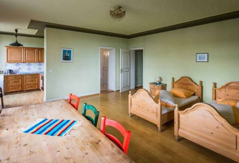 דירת שני חדרים, Gasthof Zur Traube