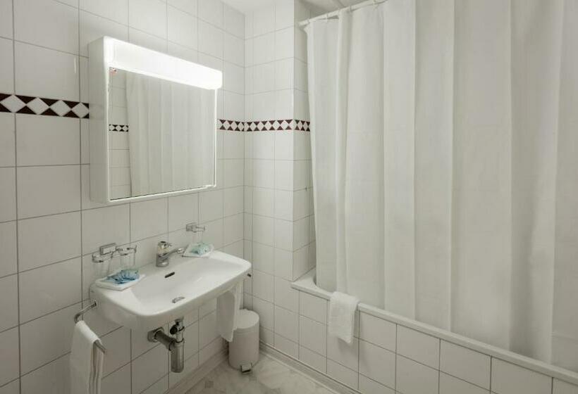 דירת שני חדרים, Gasthof Zur Traube