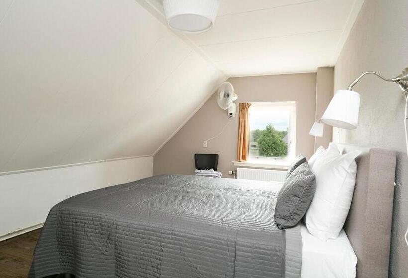 Дом 3 Спальни, Het Rietershuijs