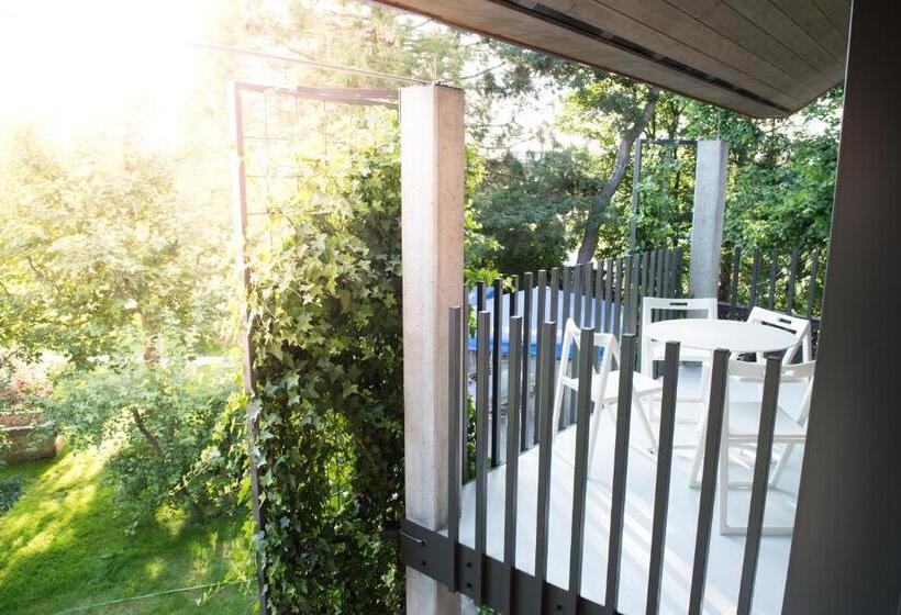 סוויטה משפחתית, Hôtel La Croix Blanche