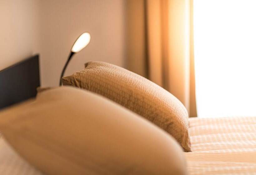 家庭套房, Hôtel La Croix Blanche