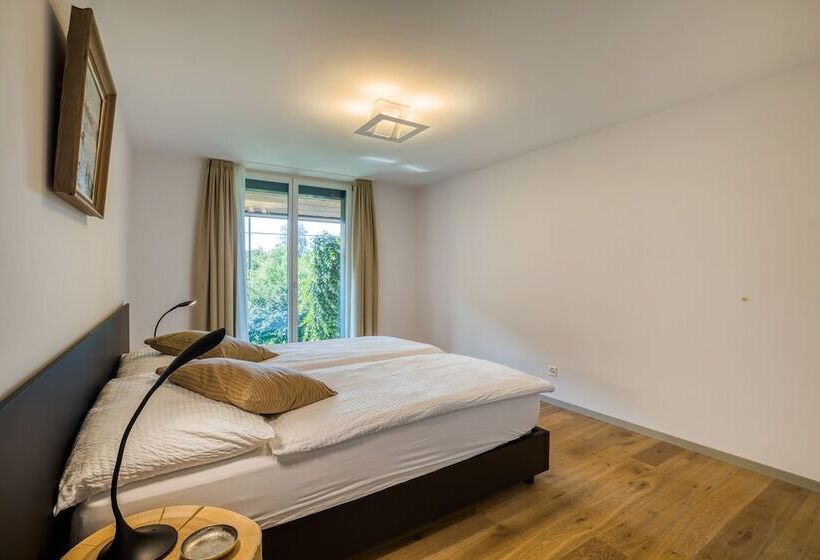 סוויטה משפחתית, Hôtel La Croix Blanche