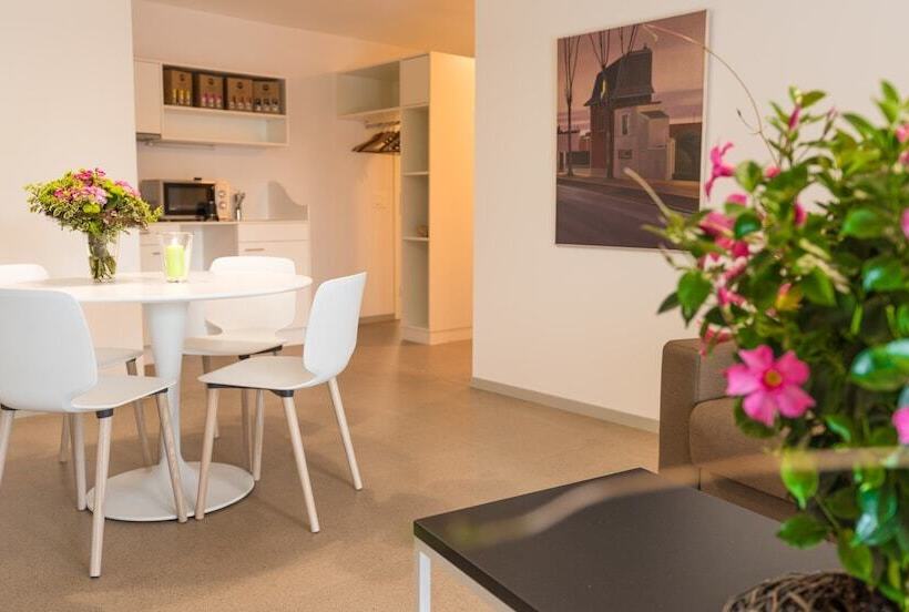 סוויטה משפחתית, Hôtel La Croix Blanche