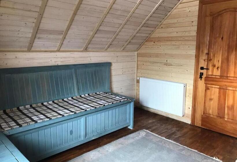 خانه 1 خوابه, Kostel House