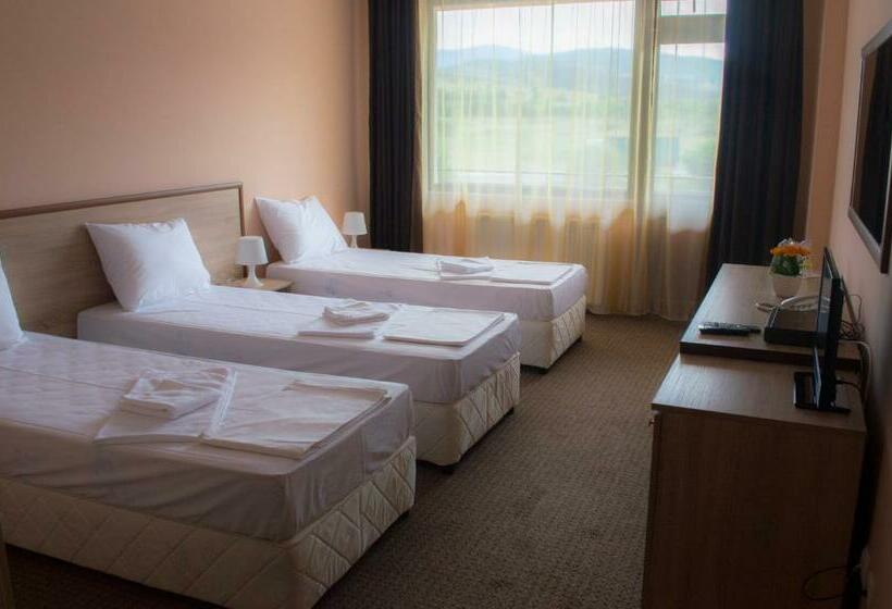 家庭间, Maribel Spa