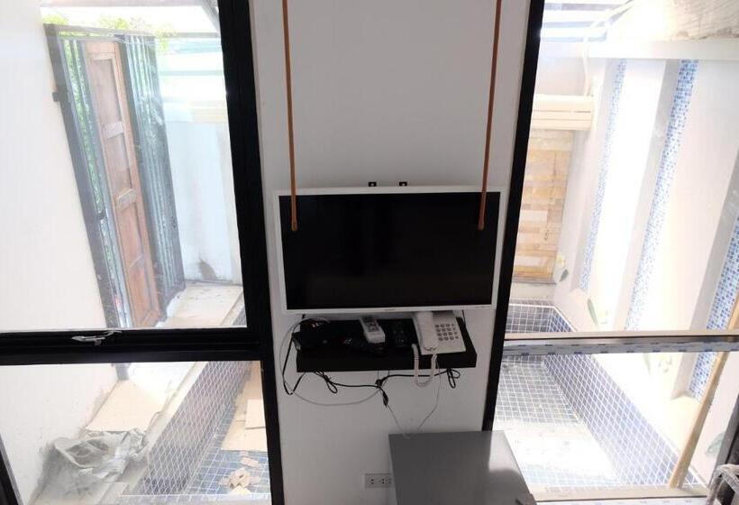 Vil·la 1 Dormitori amb piscina, Me2 Singhamuntra Resort Kamphaengsaen